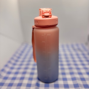 トライタンウォーターボトル [サイズ: 700ml]