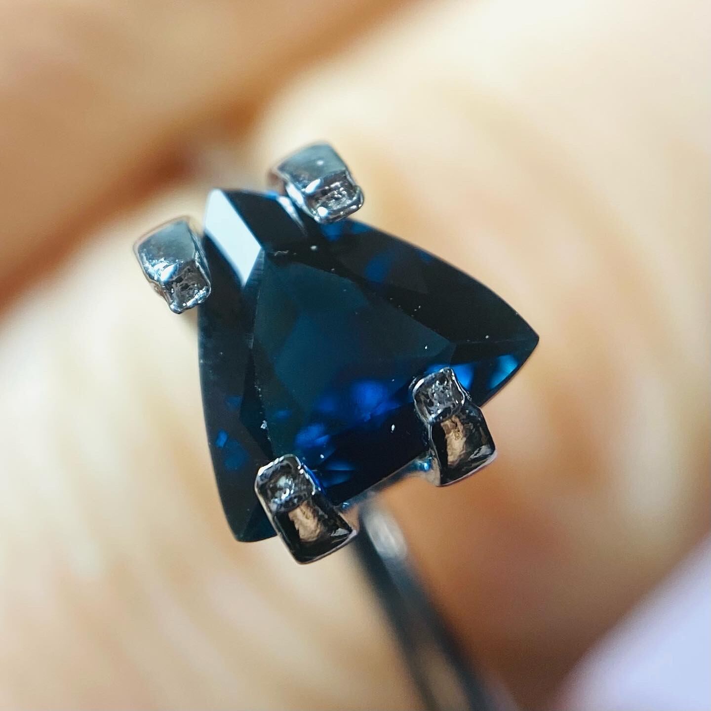 希少なインディゴライト2 純粋ブルー