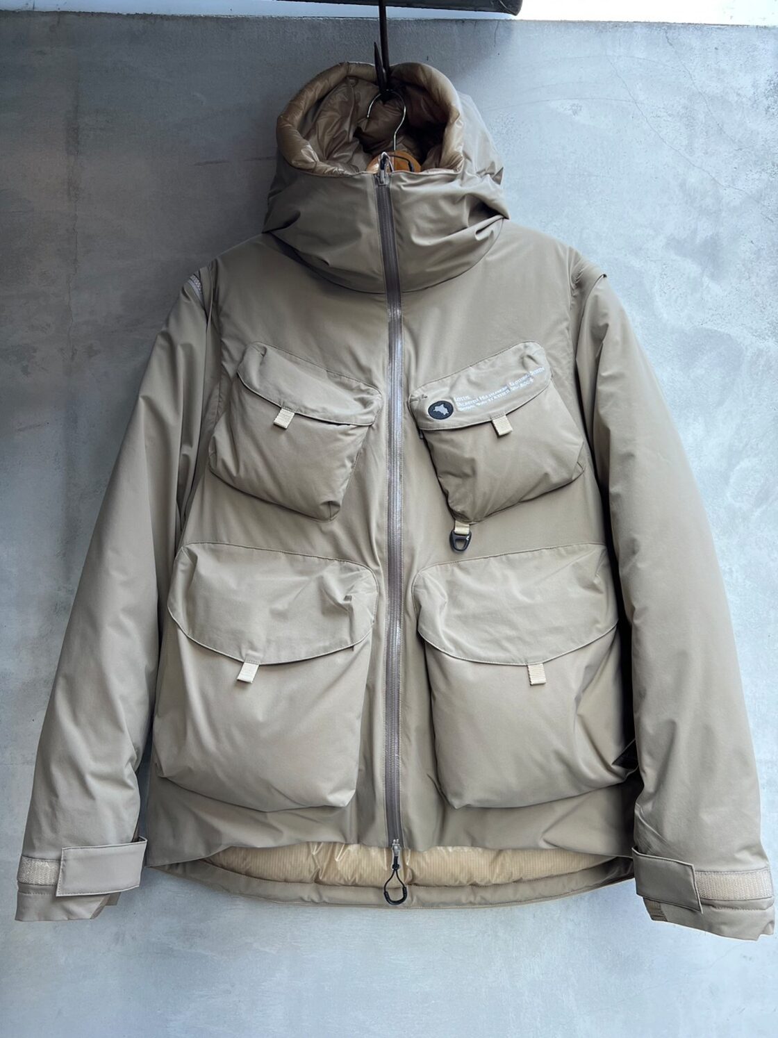 COMFY CMF OUTDOOR GARMENT 