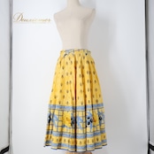 フォークダンス 衣装 スカート イエロー系 ひまわり 花柄 黄 青 黒 チロリアン チロルスカート 明るい ダンス衣装 ふんわり かわいい 華やか イベント 練習 レッスン カントリー ブルー系 ブラック系