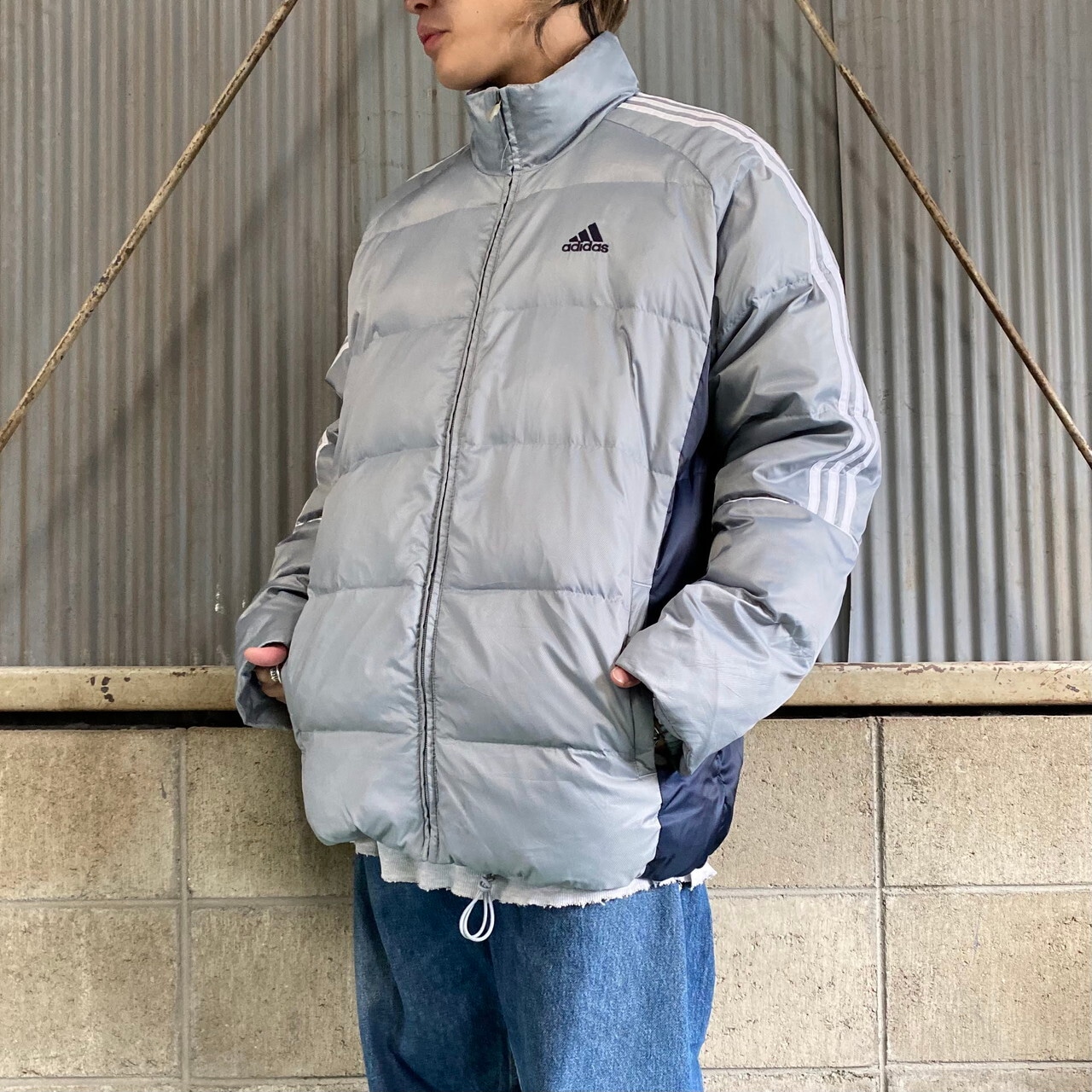 adidas アディダス シルバー サイドライン ダウンジャケット メンズL 