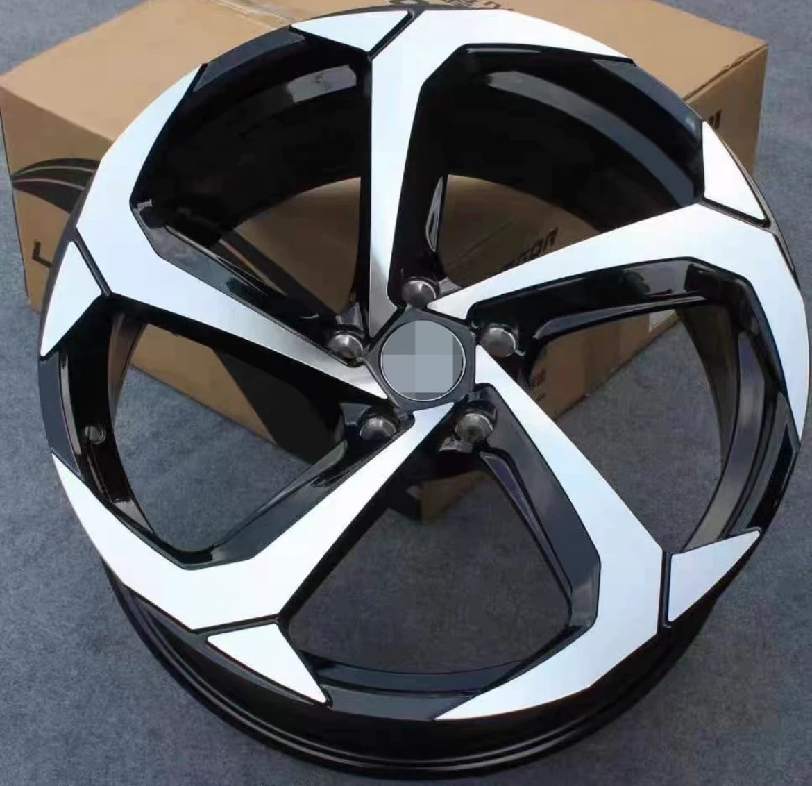 Audi】19インチ 19×8.5J ブレードホイール スチールリム 適用スタイル