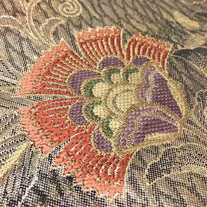 袋帯 花唐草 花に舞う蝶々 金糸 O-1657 | リユース着物わびさび