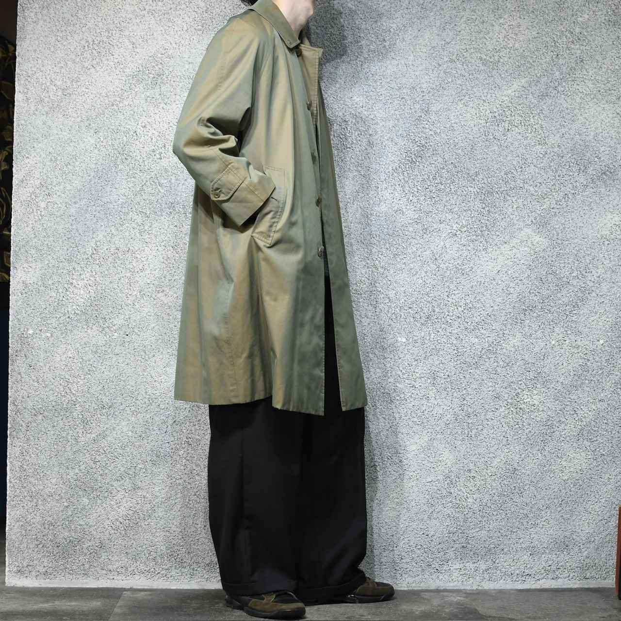 Burberry 玉虫 Balmacaan coat
