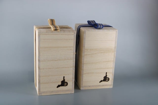 美品　大量真田紐と茶入れの仕覆セット　茶箱　桐箱　棗箱　骨董　古美術　古玩 美品　大量真田紐と茶入れの仕覆セット　茶箱　桐箱　棗箱　骨董　古美術　古玩