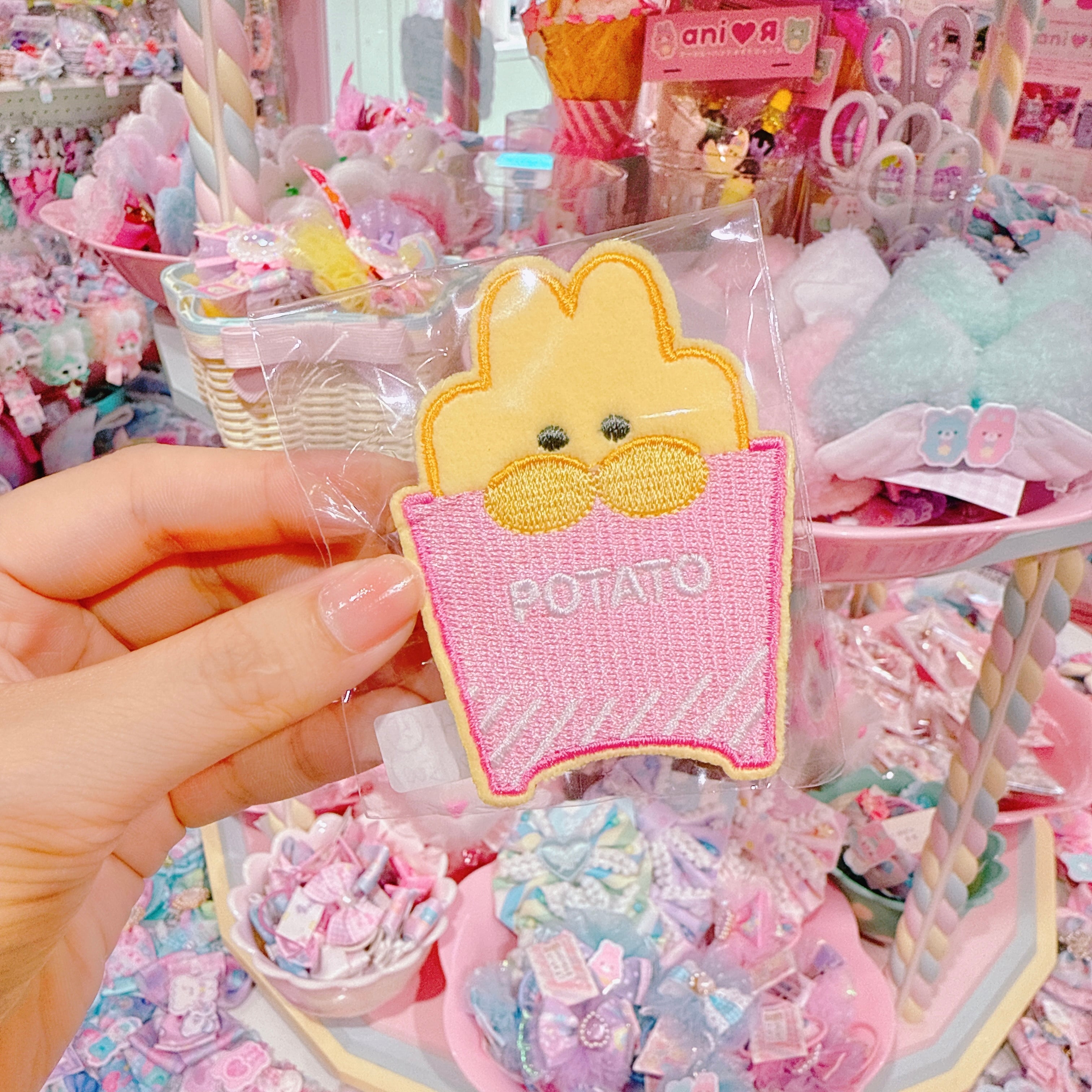 【C1】4-31クリップブローチ