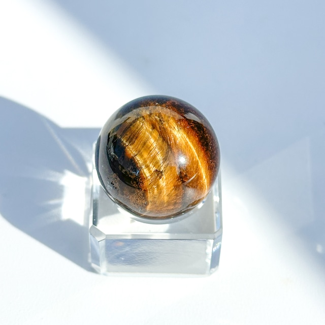 タイガーアイ スフィア（丸玉）61◇ Tiger's eye ◇天然石・鉱物・パワーストーン・インテリア