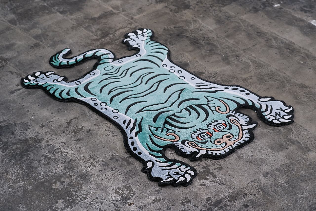Tibetan Tiger Rug 《Sサイズ•シルク・オリジナル2・フォレスト