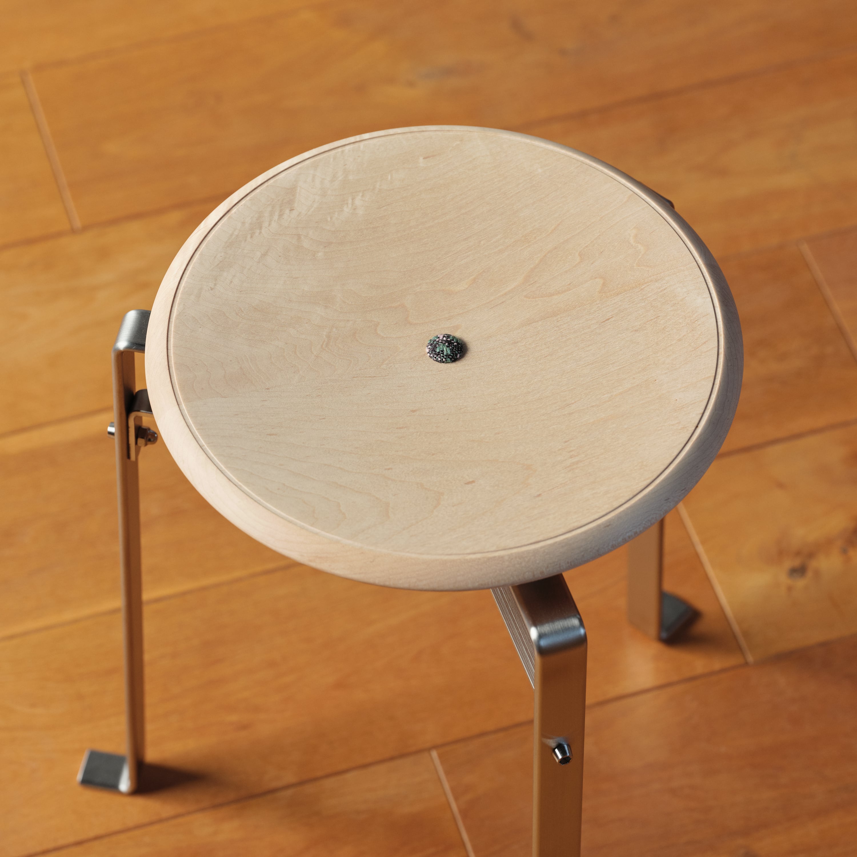 ”Girls” Stacking Stool / Wood No.01