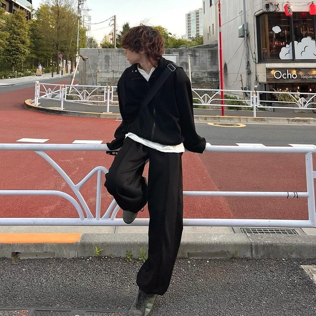 マーク＆ロナの Jade Flufy べし Crew Sweat セットアップ