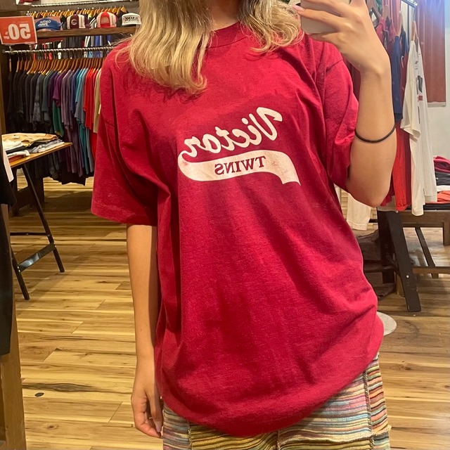 【FRUITOFTHELOOM/フルーツオブザルーム】Tシャツ
