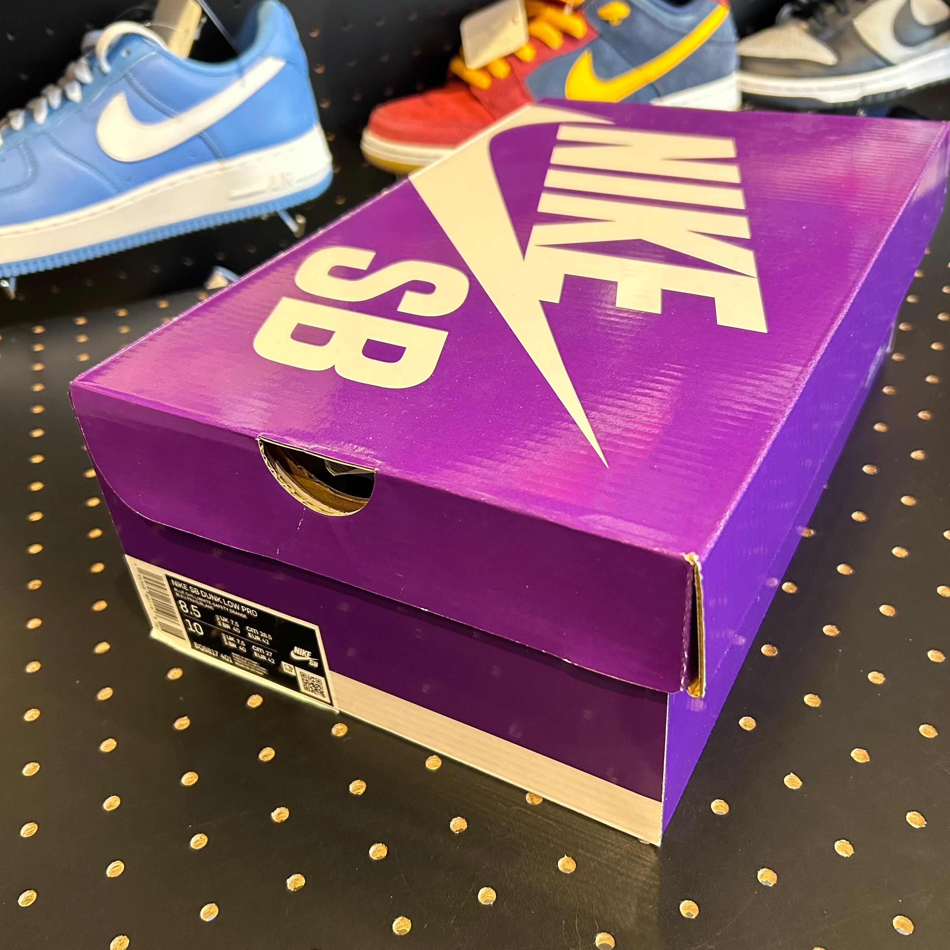 Nike SB Dunk Low Nike SB Dunk Low