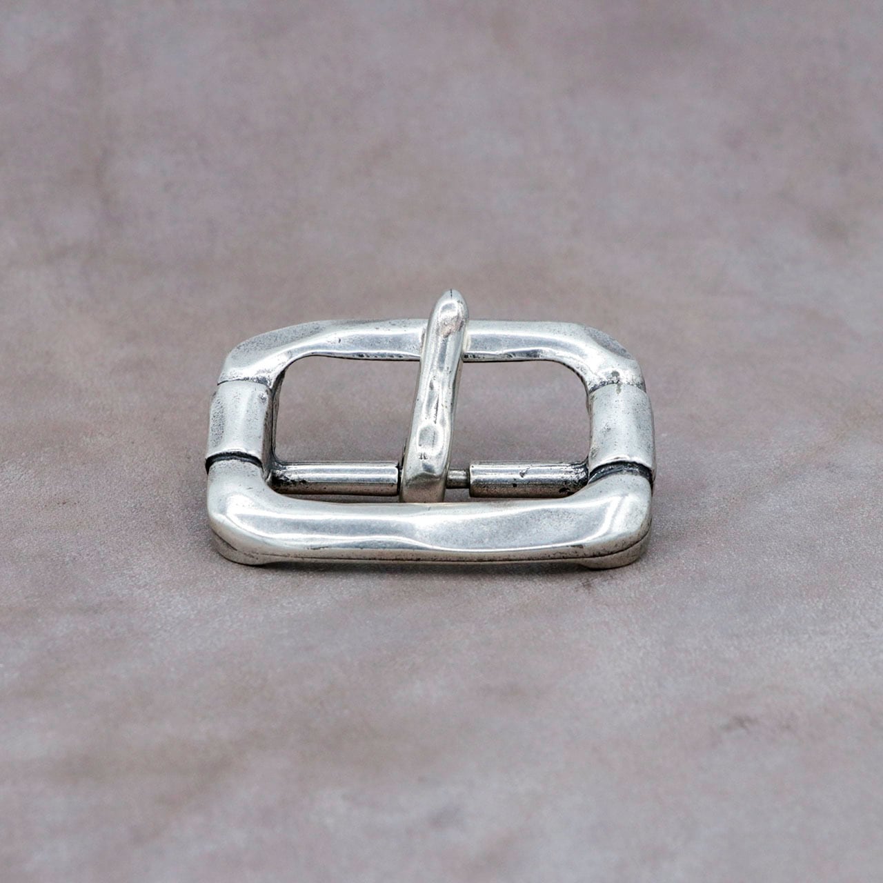 IM2010】イタリア製 バックル 40mm 幅 カジュアルベルト用