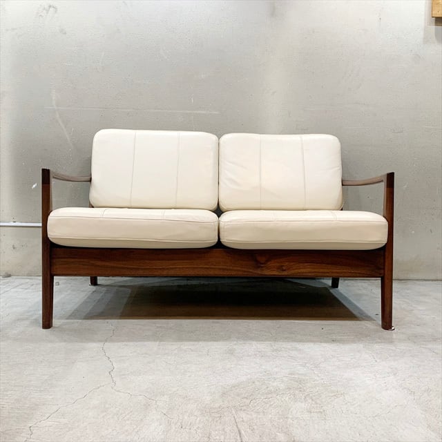 オカムラアルトリビングセパレート3シーターカウチソファ オカムラアルトリビングセパレート3シーターカウチソファ | cococaracocoro