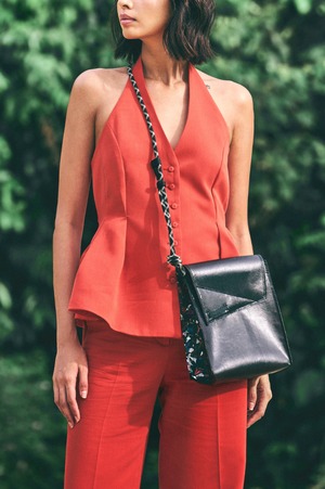 M. bungkus - ReSatchel（リサッチェル）