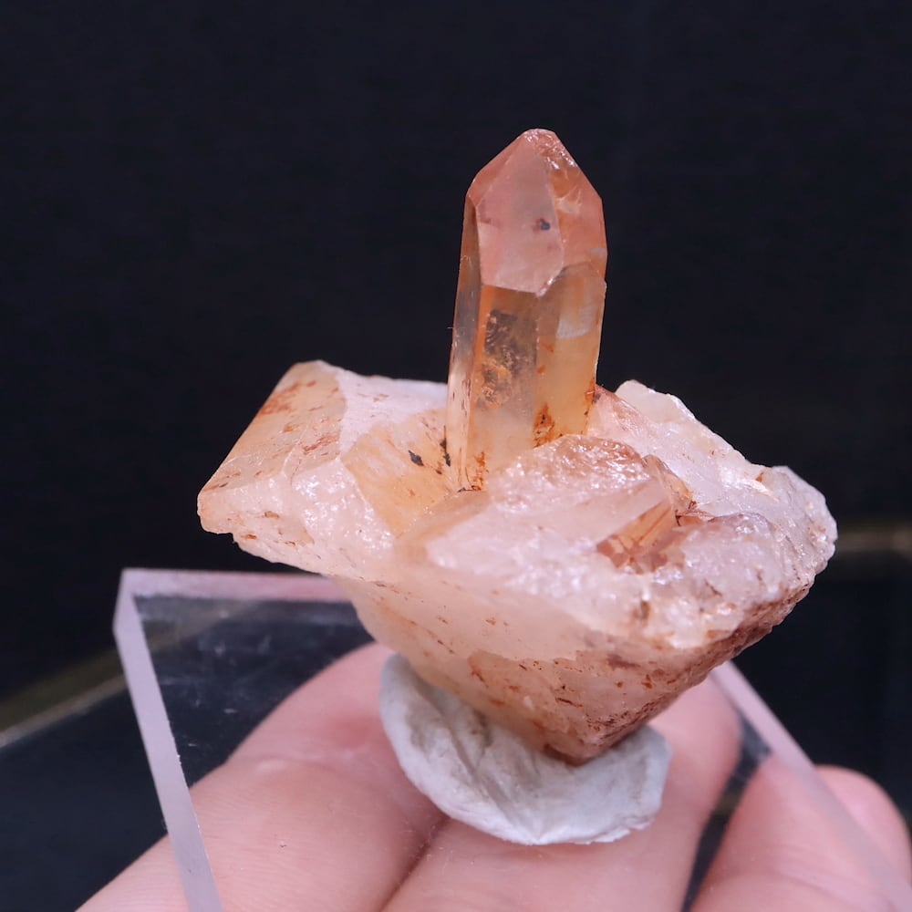 タンジェリン クォーツ 水晶 結晶 クリスタル 35g QZ194 鉱物 原石