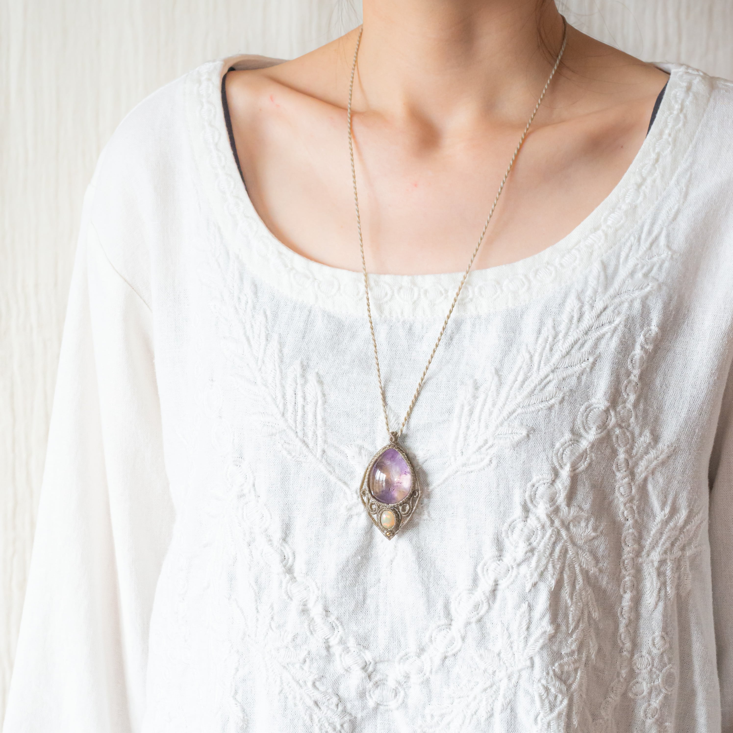 オパール×アメトリンマクラメネックレス