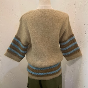 VINTAGE 60's beige point blue mohair sweater