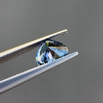 カラーチェンジジルコン 7.2x5.9mm, 1.52ct, ミャンマー産