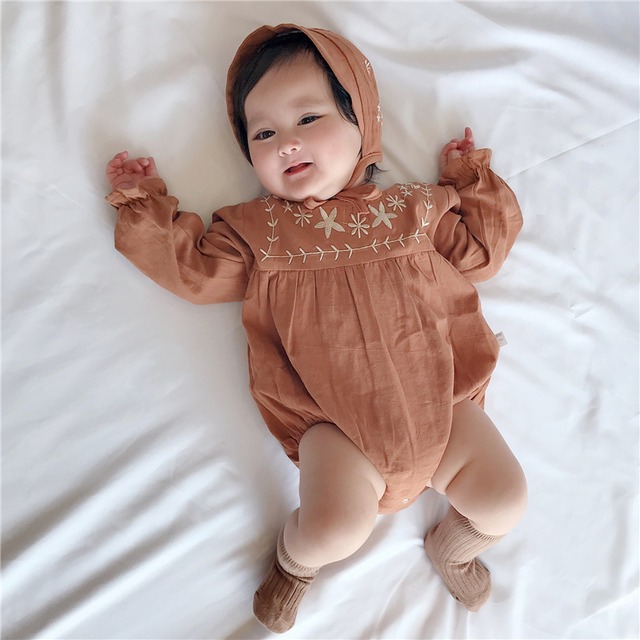 ロンパース 長袖 刺繍 ベビー服 帽子付き ボンネット 春 夏 秋 冬 韓国子供服 赤ちゃん 新生児 女の子 人気 おすすめ かわいい 可愛い おしゃれ オシャレ プレゼント 贈り物 ギフト 出産祝い ベビーシャワー 誕生日 バースデー 60 70 80 90 100