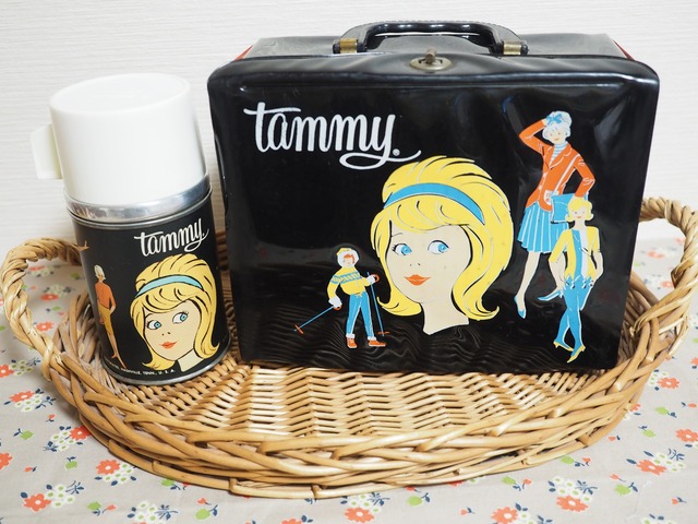 タミーちゃん　ランチボックスとThermos水筒セット