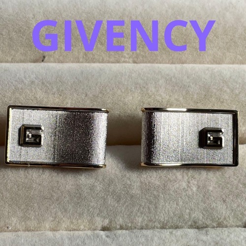 GIVENCHY 4Gロゴ カフリンクス シルバーカラー #235