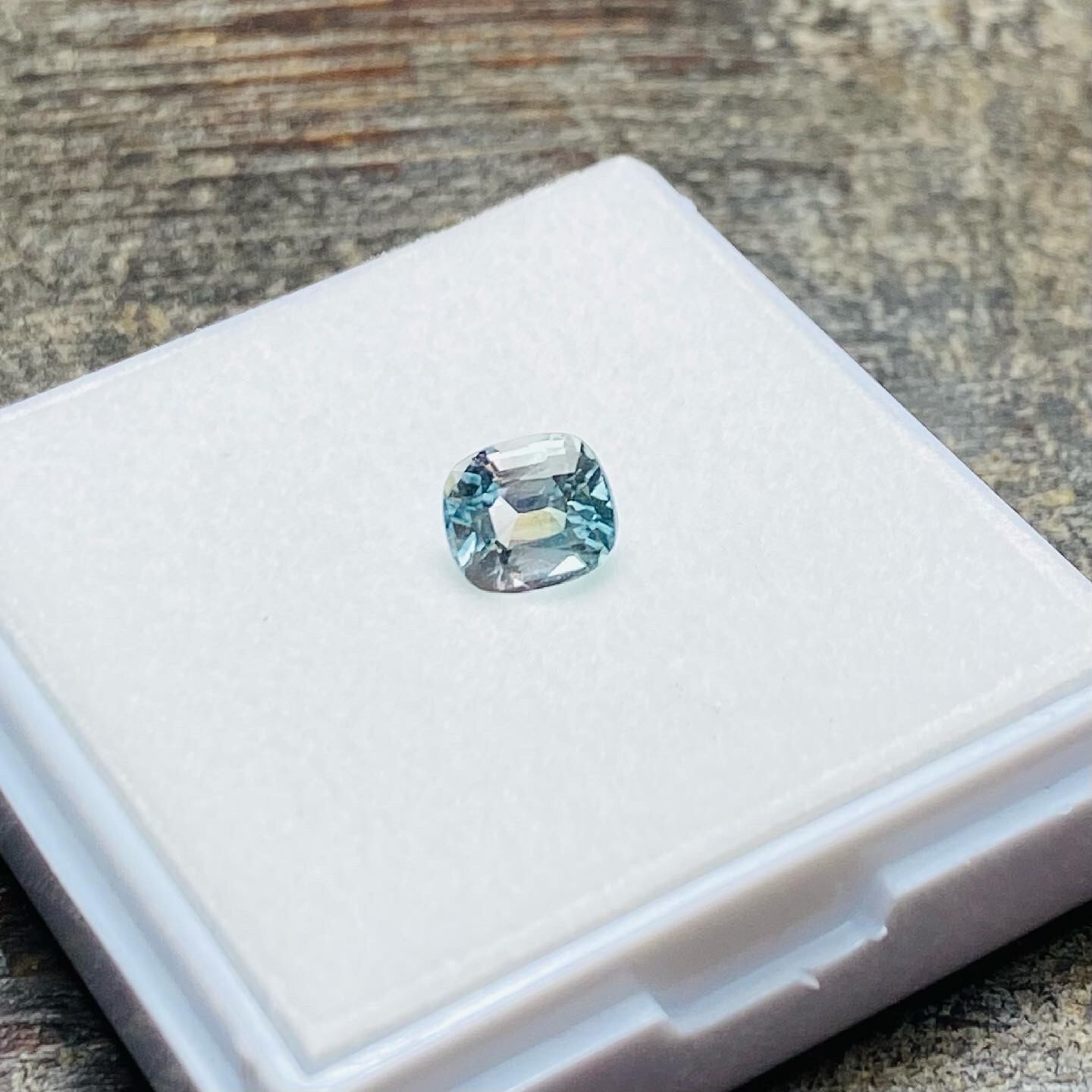 奇跡バイカラートルマリン