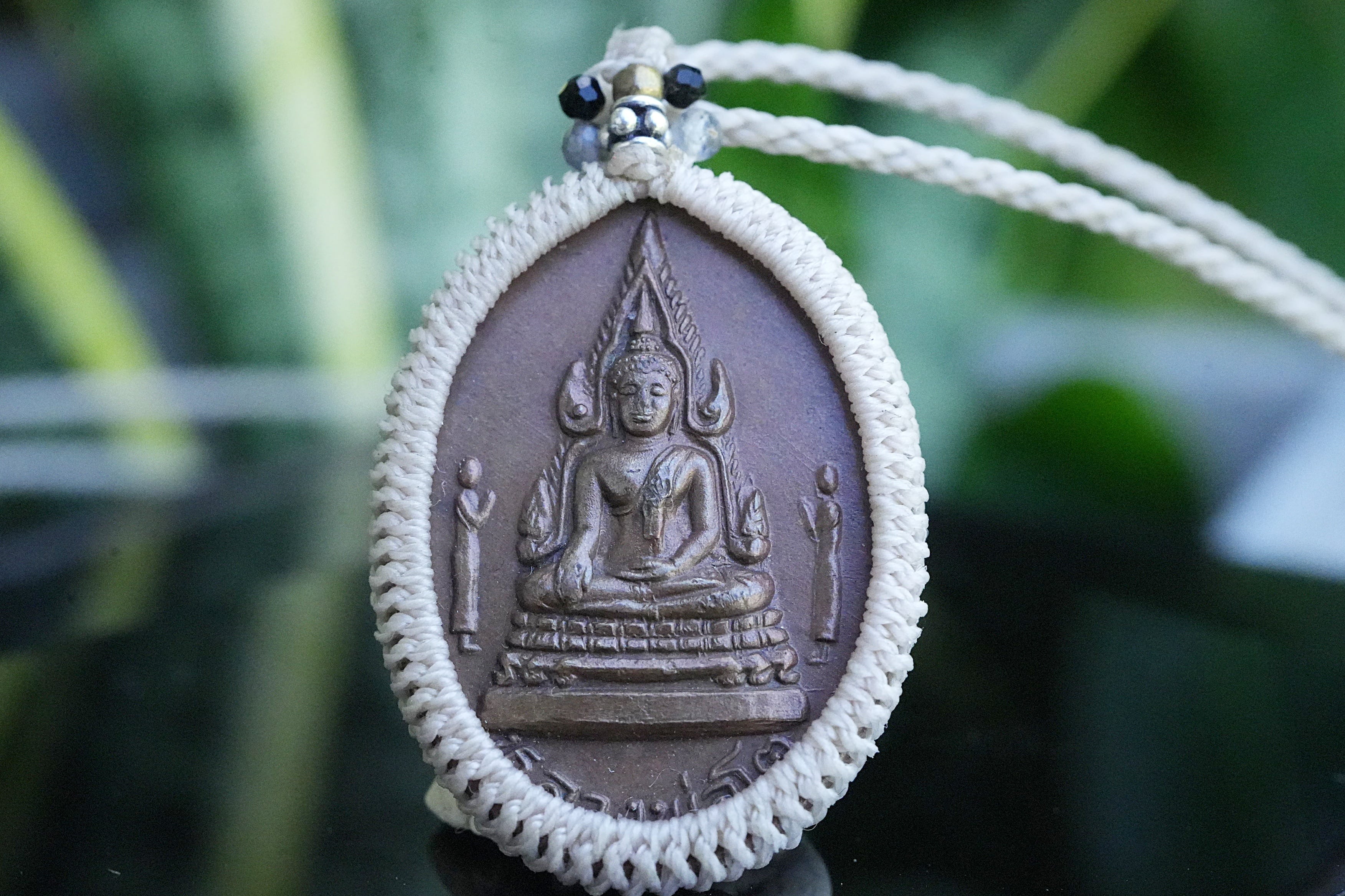 ◯ブッダの，お守り Amazon.co.jp: ブッダお守りペンダント タクルト 3色 シルバーゴールド