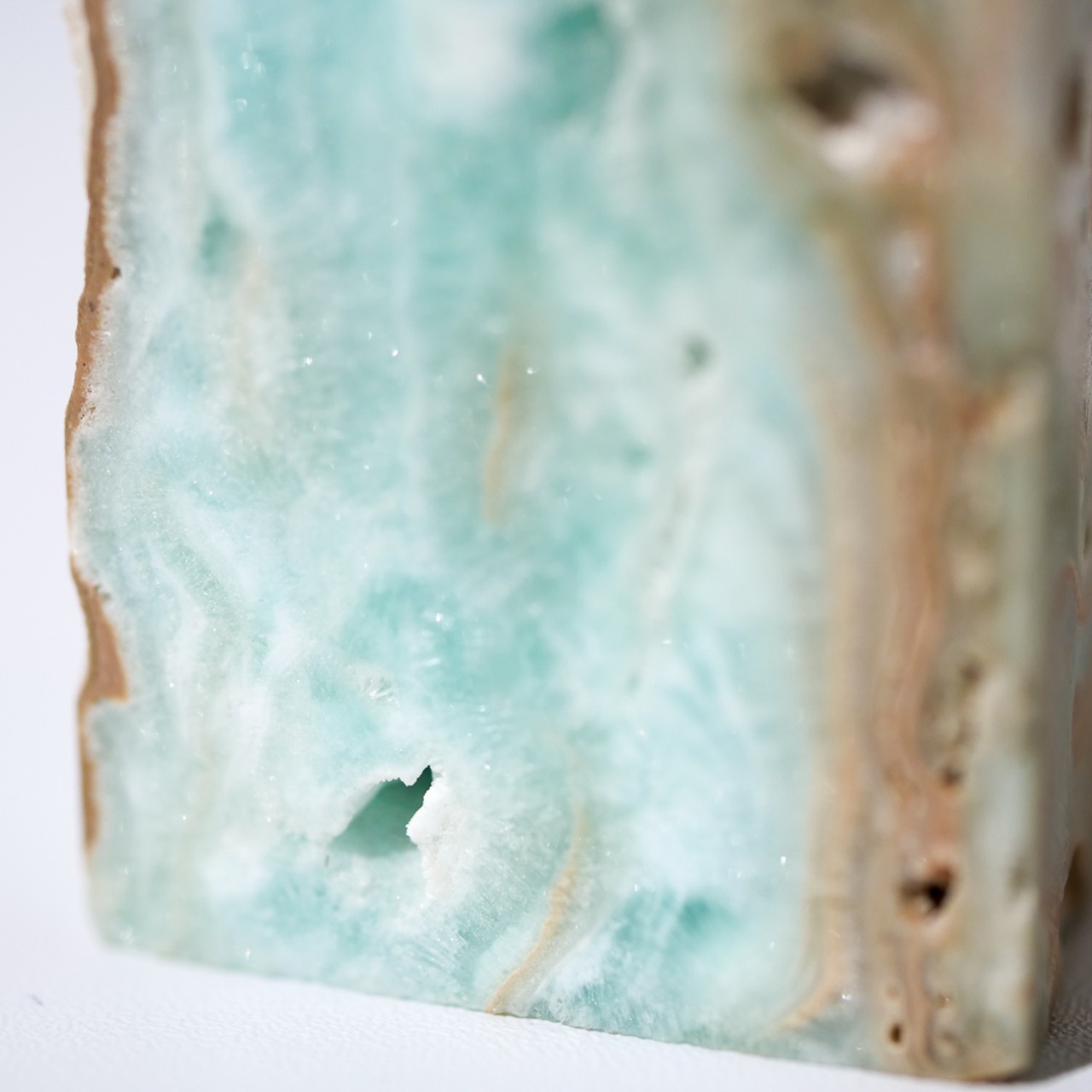 ブルー アラゴナイト / タワー ポイント