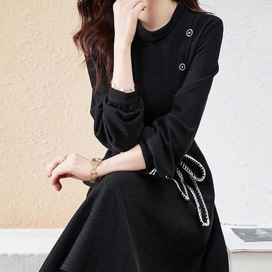 ワンピース レディース フレアワンピース ひざ丈 長袖 ハイネック フレア Aライン アシンメトリー リボン ベルト ウエストマーク ウエストリボン  ハイウエスト ボタン かわいい 大人可愛い シンプル 上品 おしゃれ こなれ感 ラフ ラブリー キュート ガーリー エレガント ... [ビーエヌワン セレクト] ワンピース ロールアップ スリーブ 膝丈 半袖 ウエスト リボン 付き レディース