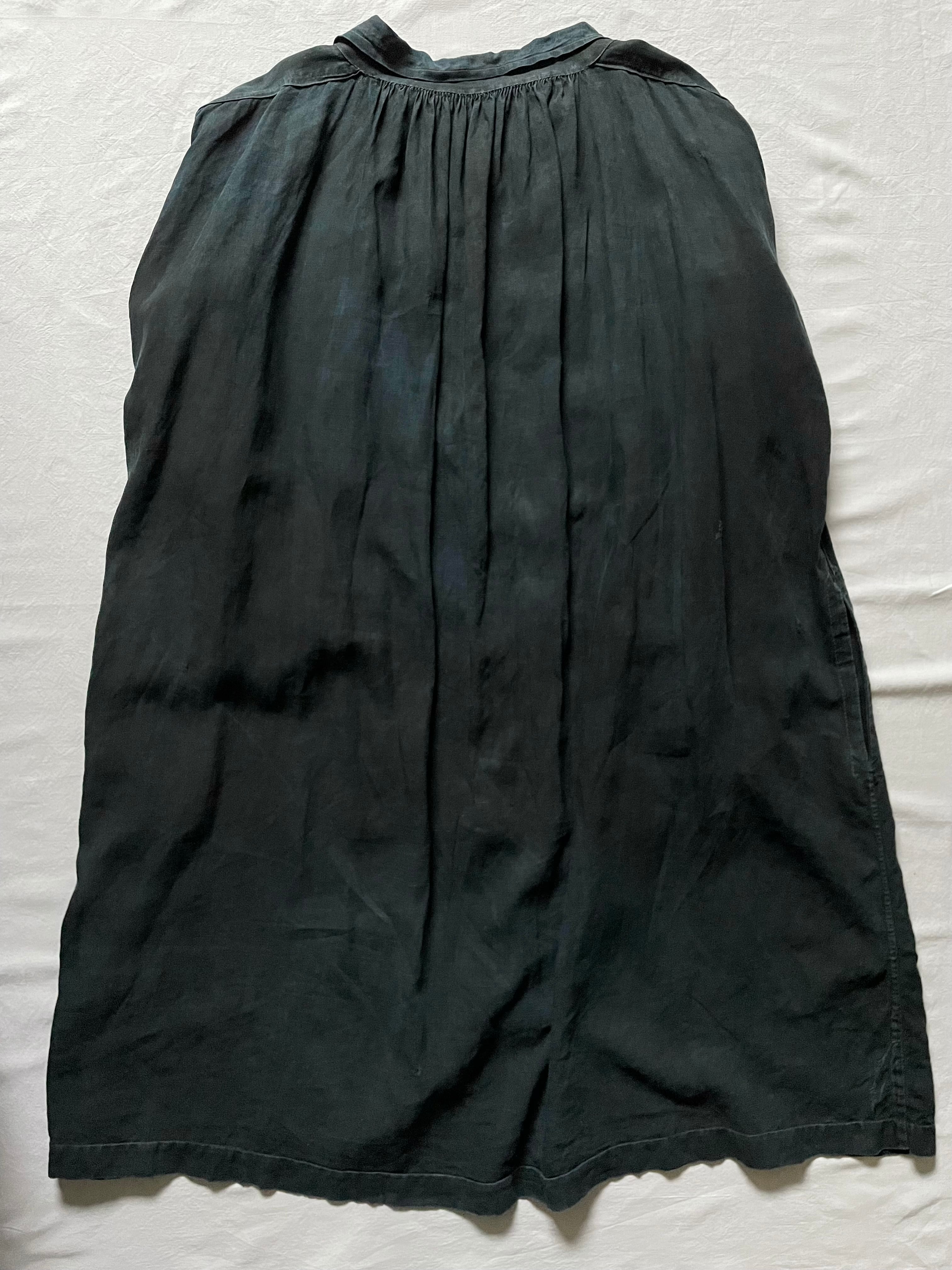 Early 20century French Antique Indigo Linen Smock Full Open Type