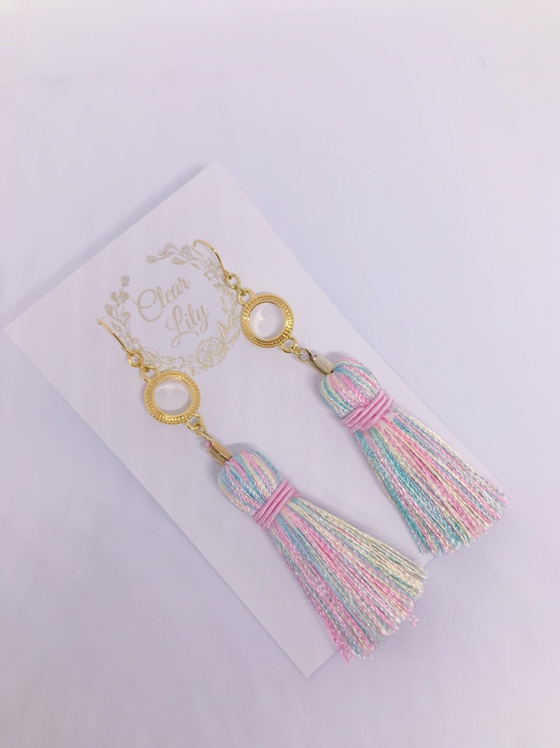 レインボーマルチカラーのパステルタッセルピアス♡K14GF | Clear Lily