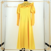 フラダンス 衣装 ワンピース ドレス イエロー系 CC Fashions 黄 フラ ダンス レース 花柄 光沢 高級感 上品 鮮やか ハワイアン アロハ 華やか ハワイ製 長袖