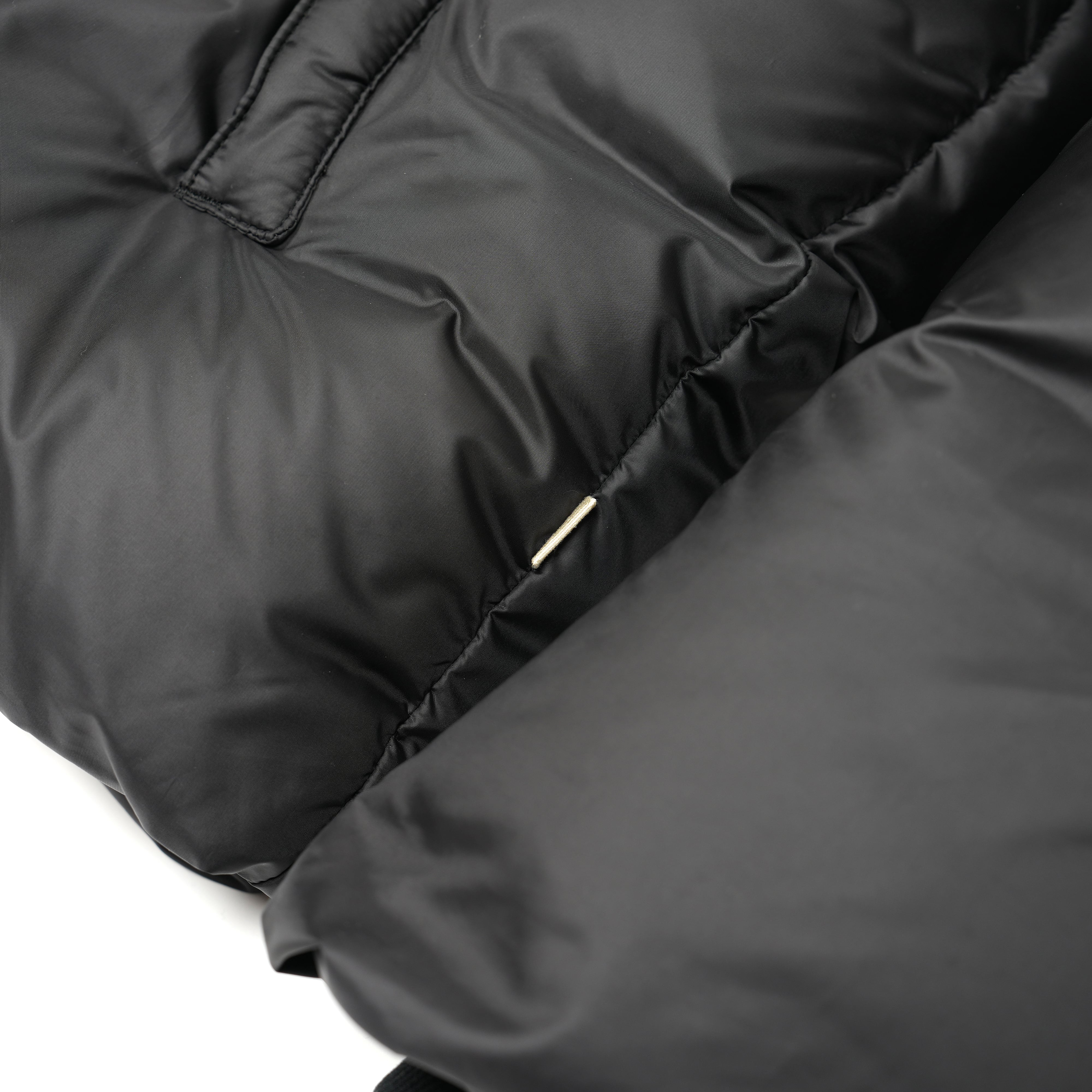OVY Water-repellent Recycle Down Jacket