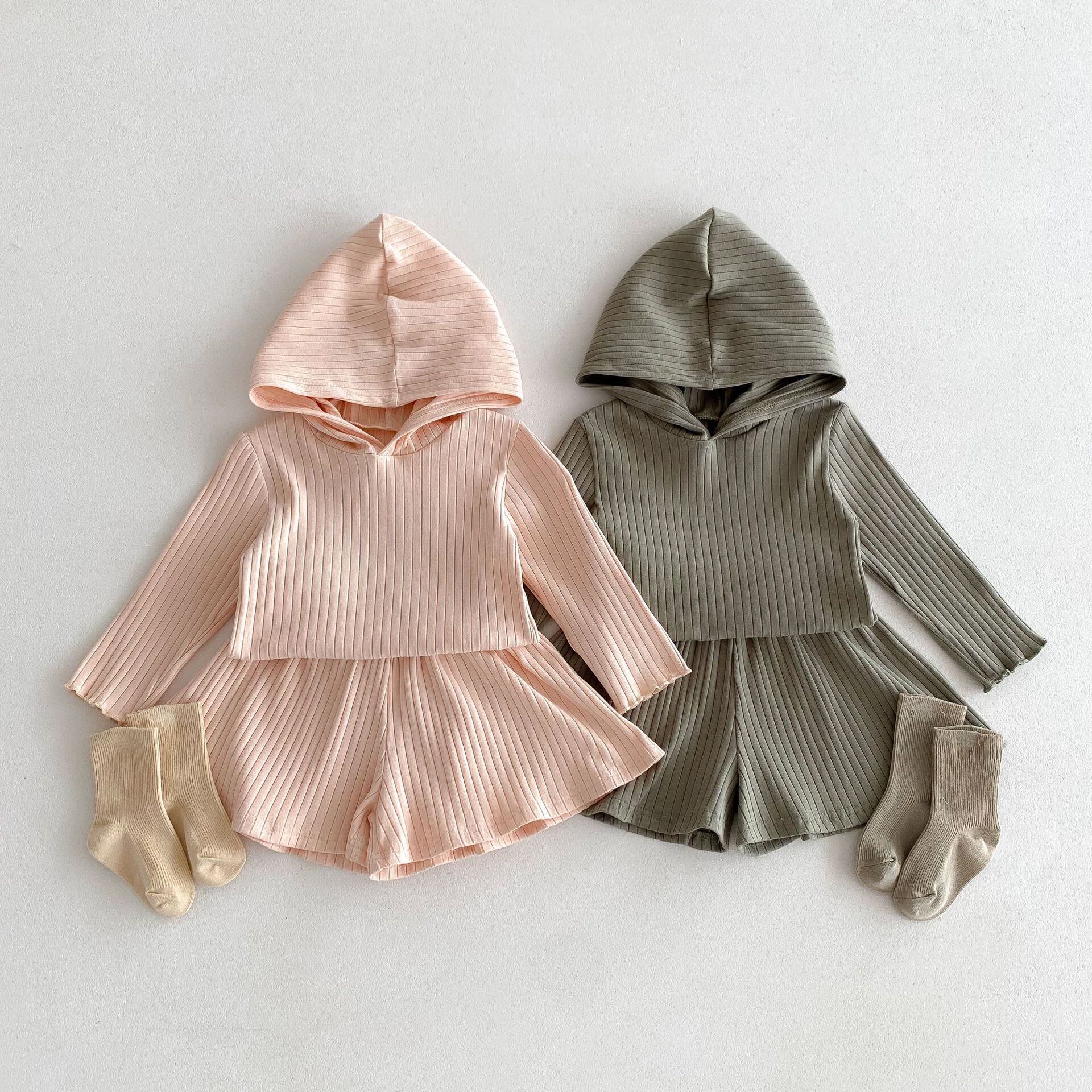 【BABY&KID】帽子付きリブトップス&スカート