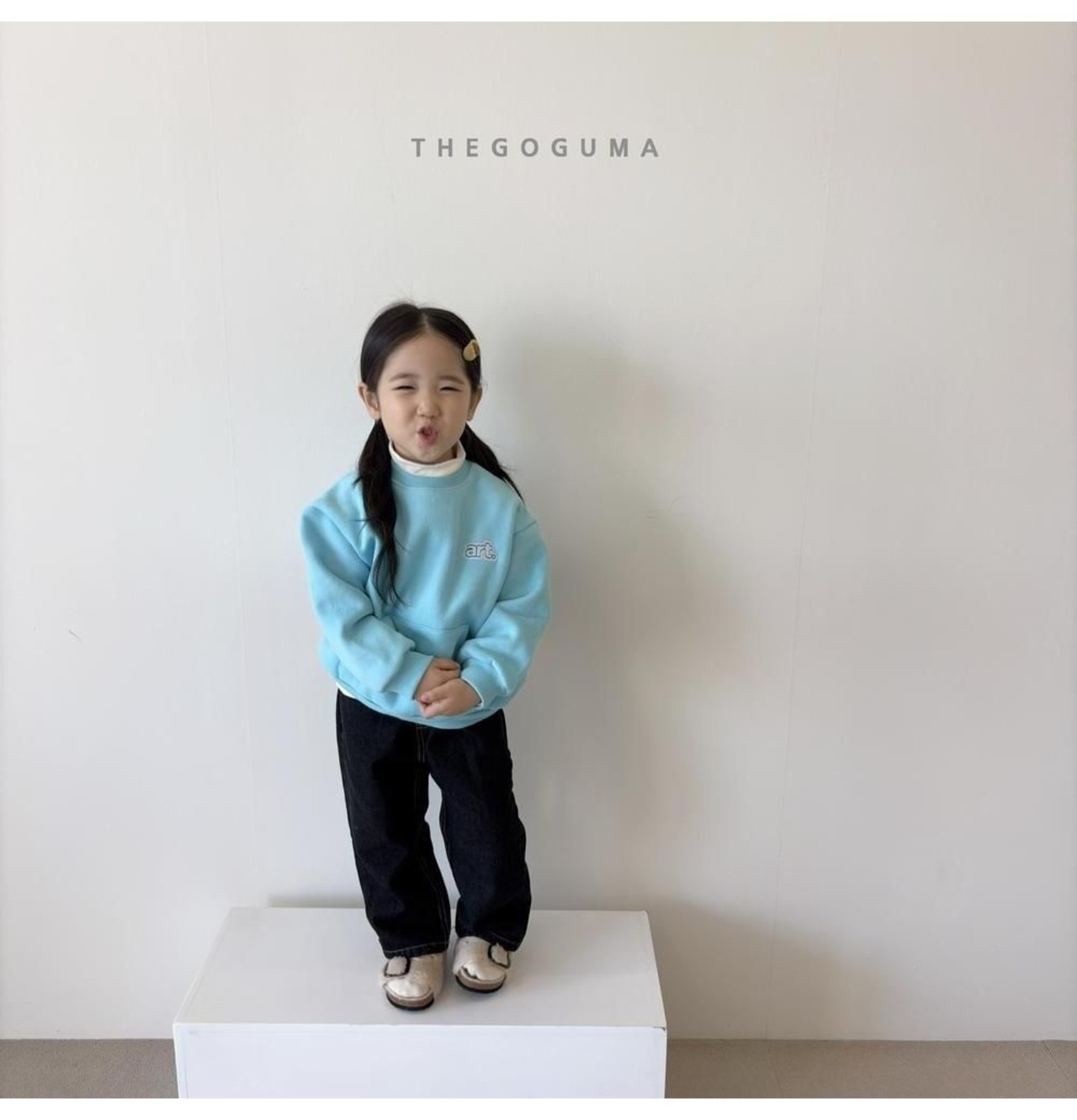 ザゴグマ / THE GOGUMA / アートポケットトレーナー / 韓国子供服 / キッズ / 26winter〖取寄〗*XS~XL*
