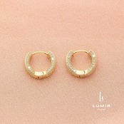 クリスタルラインフープピアス