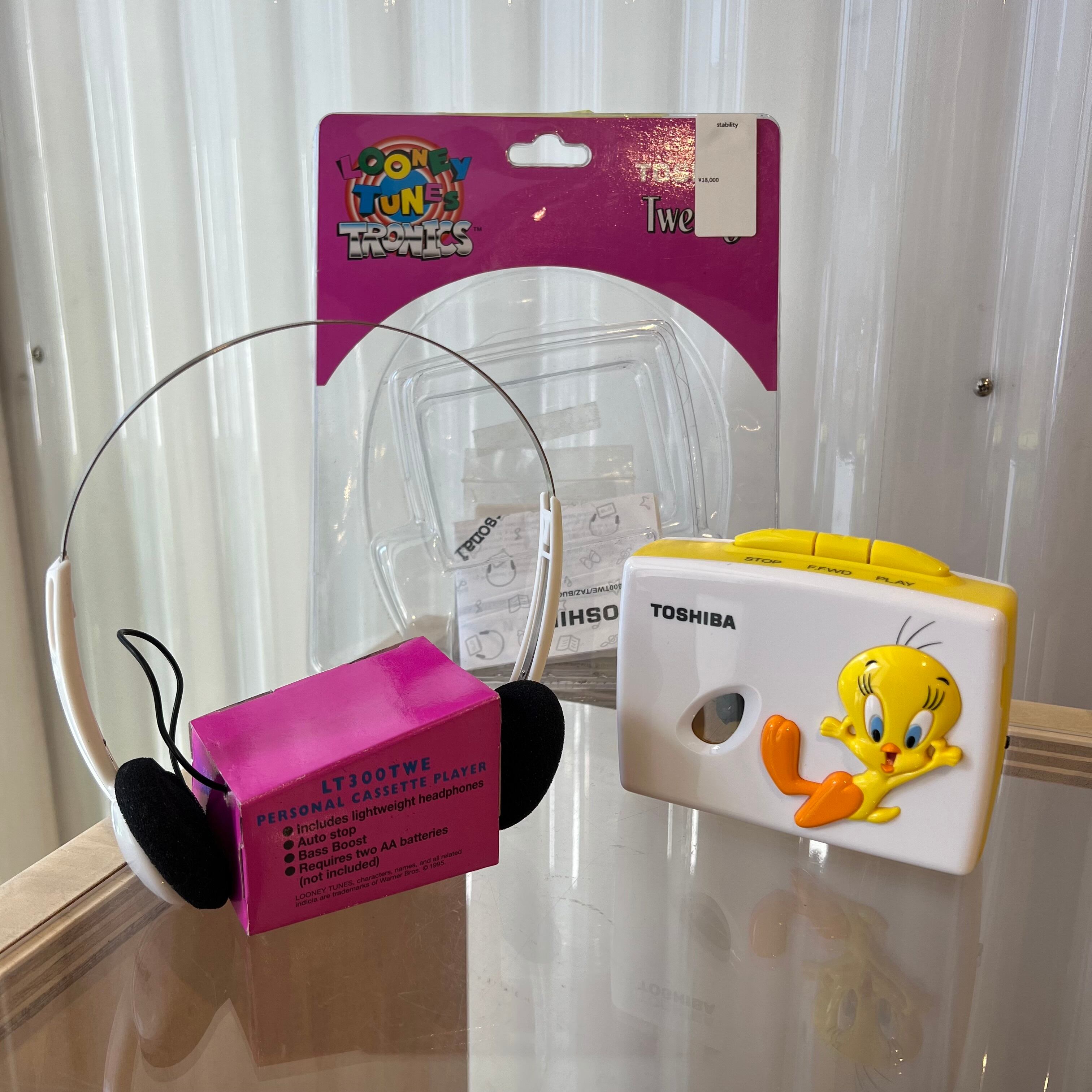 【動作品】トゥイーティー カセットプレーヤー LT300TWE ヘッドホン付 TOSHIBA LT300TWE Tweety カセットプレーヤー 【公式通販】