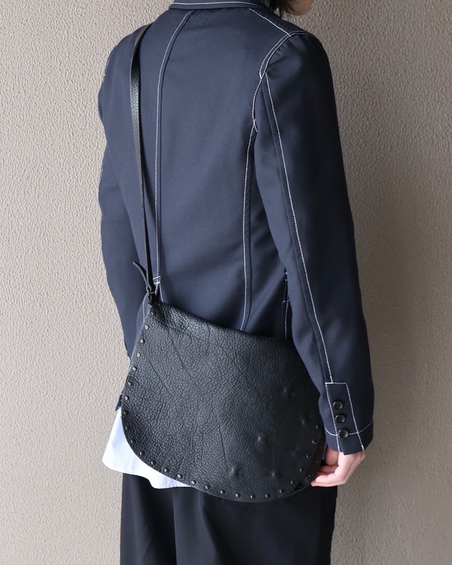 【MIU MIU】Stud-detailed leather shoulder bag