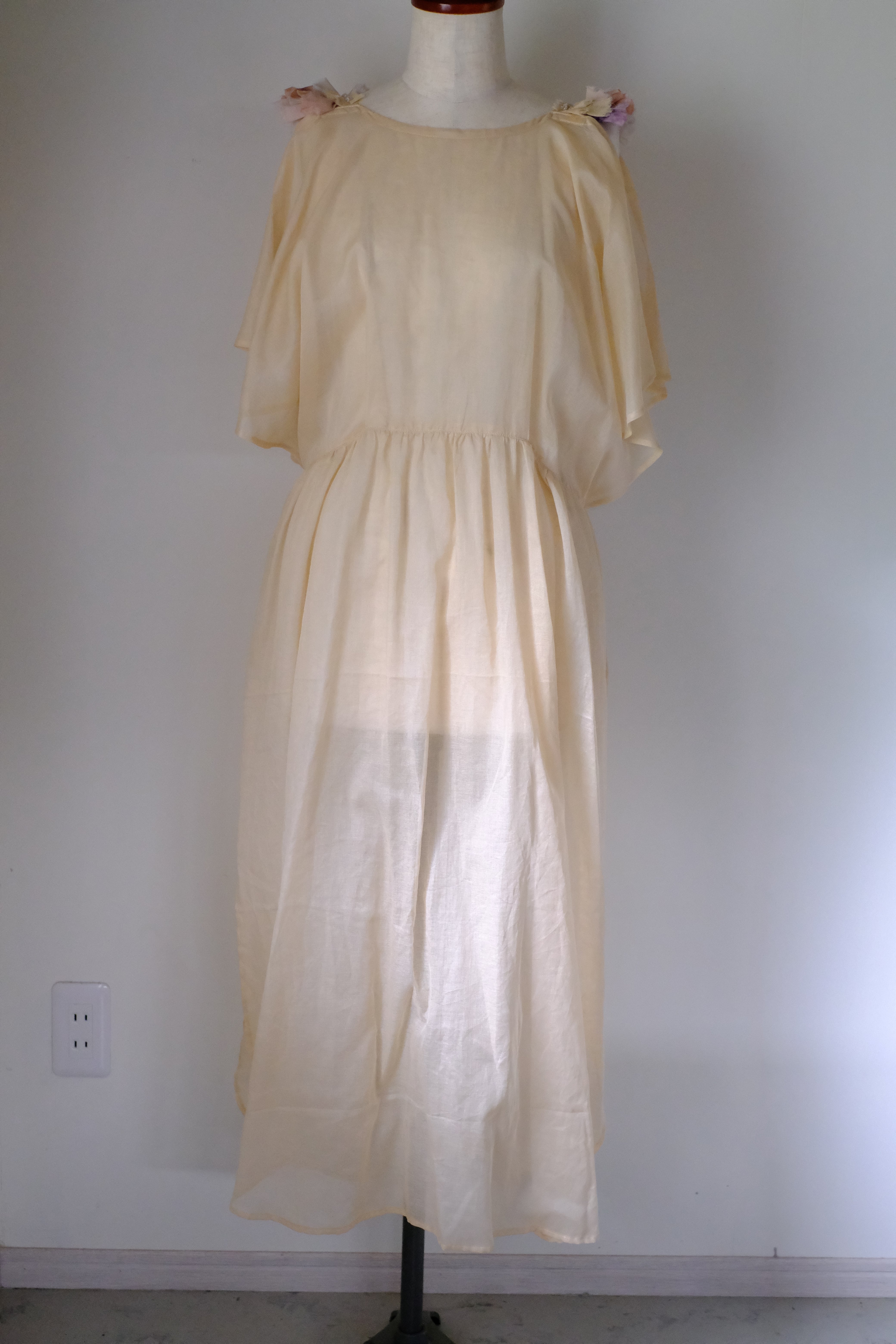 シアーワンピース cl-130(ピンクベージュ)