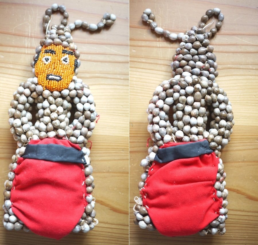 カメルーン 数珠玉ビーズ人形5体 アニミズム フォークアート | こりす