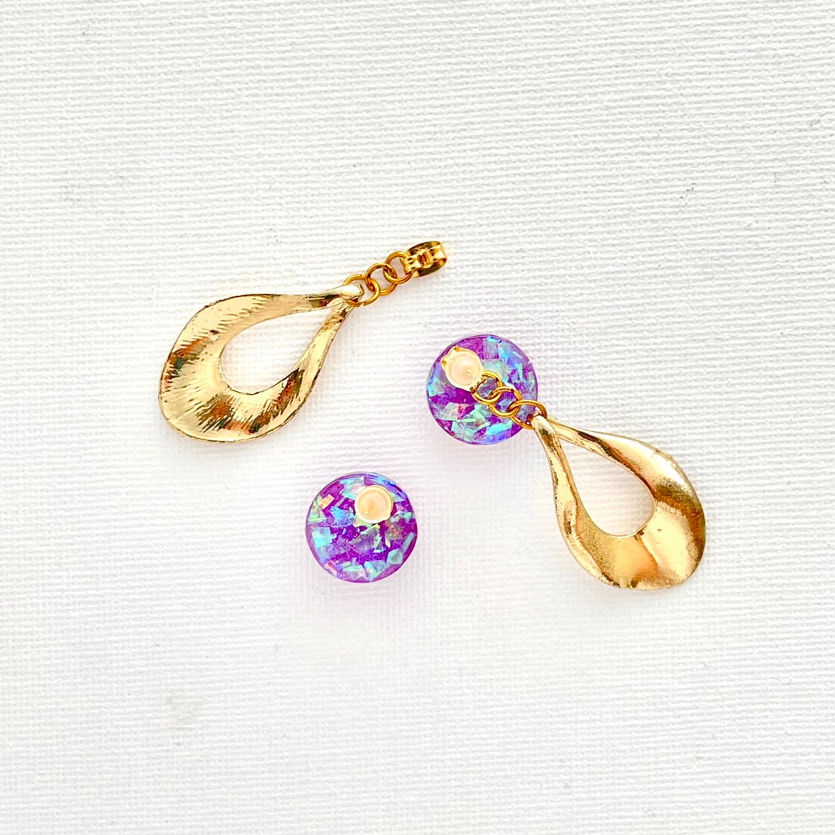 ピアス 2way サージカルステンレス レジン ゴールド 合金 紫 丸 揺れる