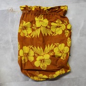 フラダンス 小物 イプヘケ 約56cm ブラウン系 イプ ひょうたん 楽器 小物 小道具 茶 黄 明るい 光沢 艶 タヒチアン タヒチ 練習 レッスン 舞台 ステージ イベント 音楽 ハワイアン アロハ ダンス小物 ハイビスカス柄 花柄 イエロー系