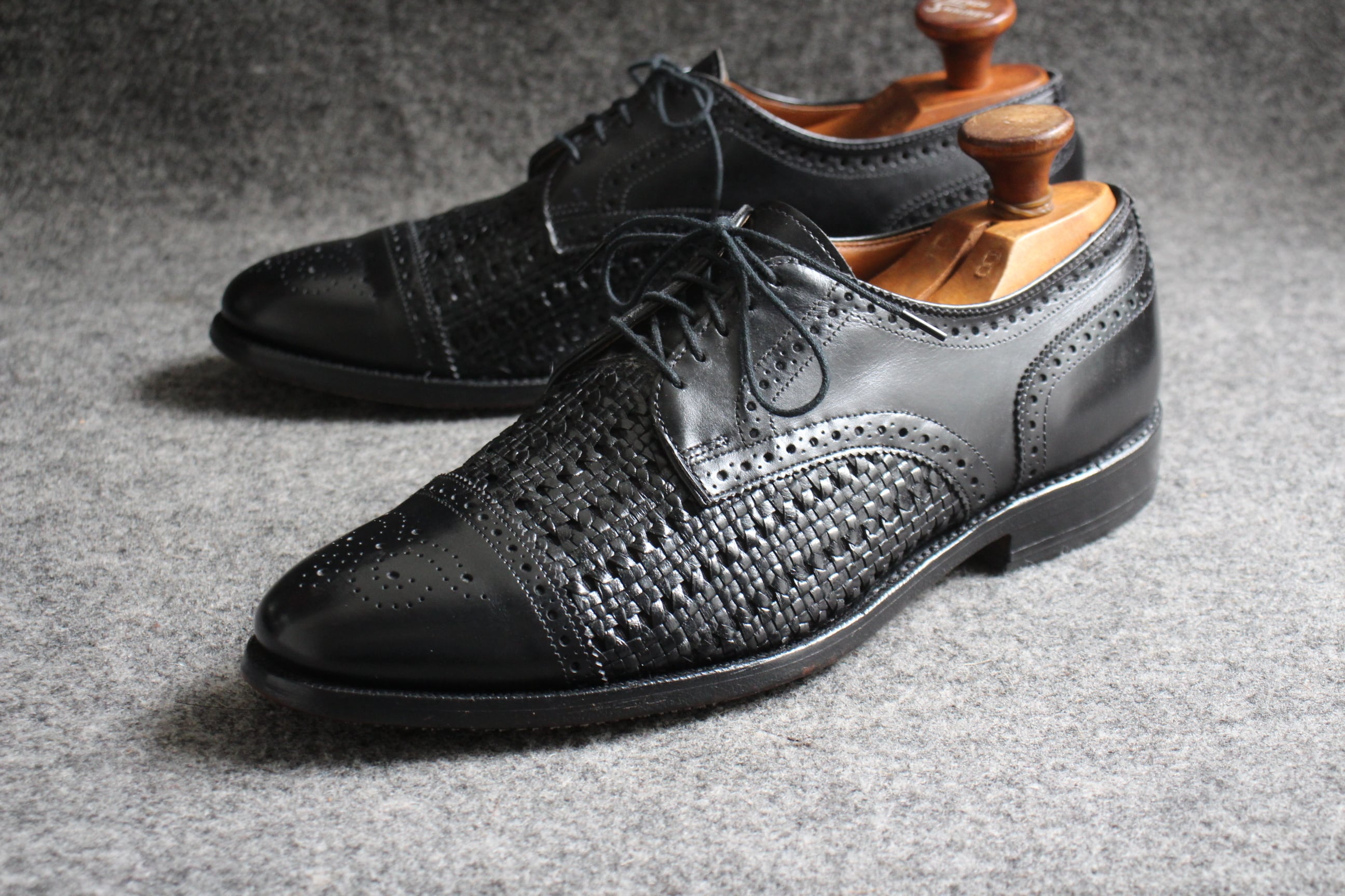 SUPER 8 SHOES
