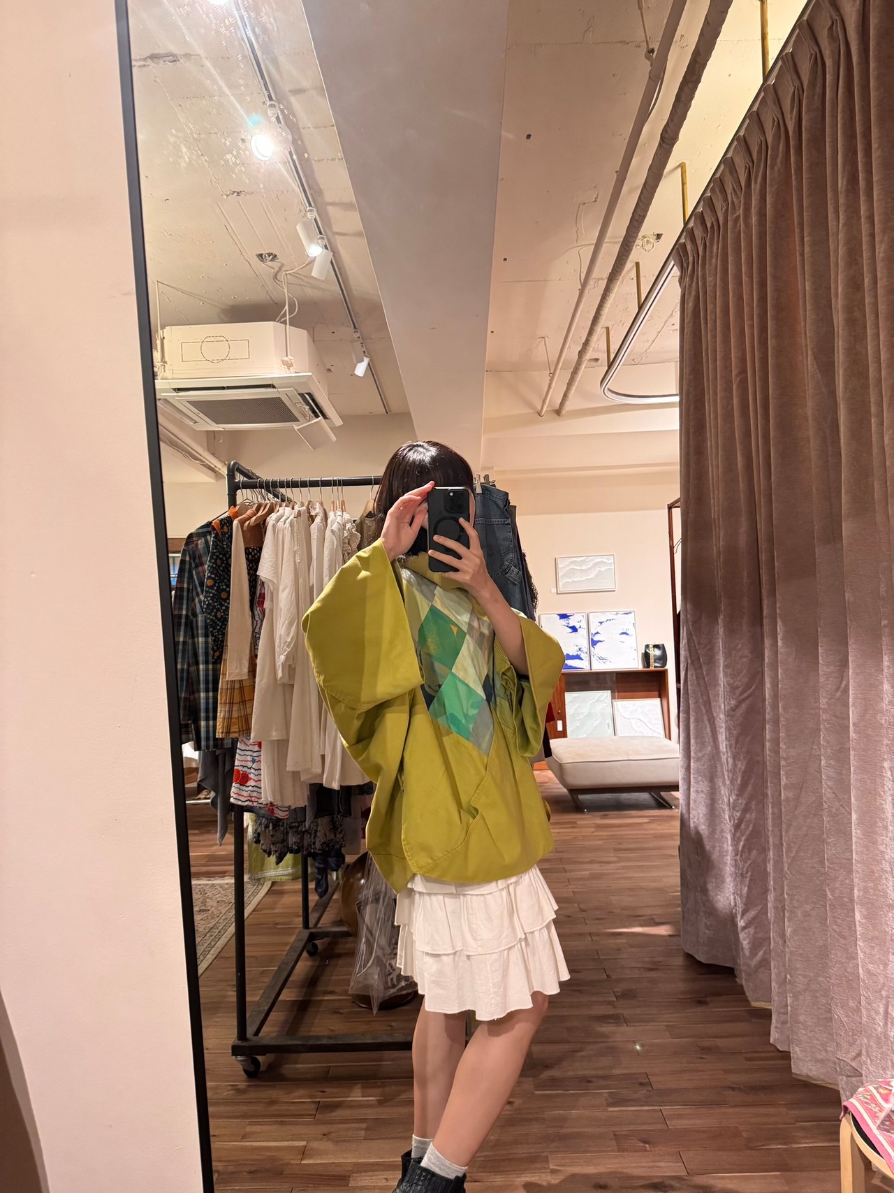 de Vlinder ハンドプリンテッドグリーンパッチワークポンチョ