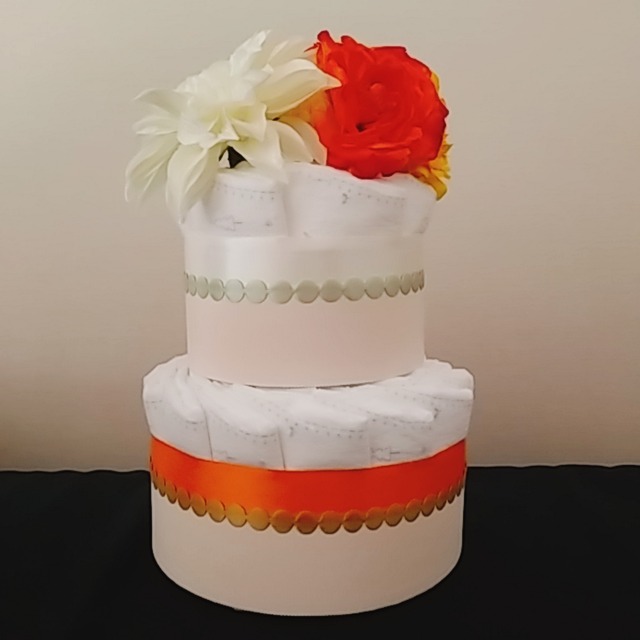 オムツケーキ Riley-ライリー ブーケ付き 2段