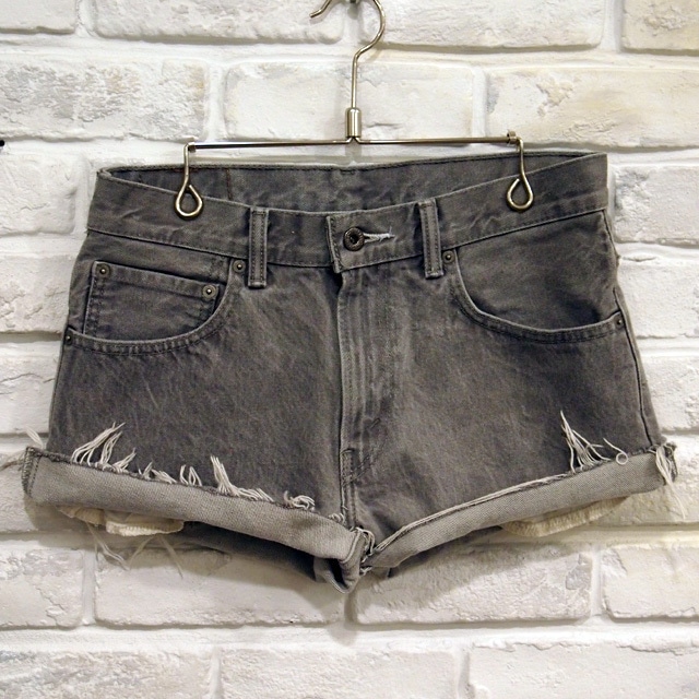 USED Levi's 505 BLACK CUT OFF W31  NO,0002