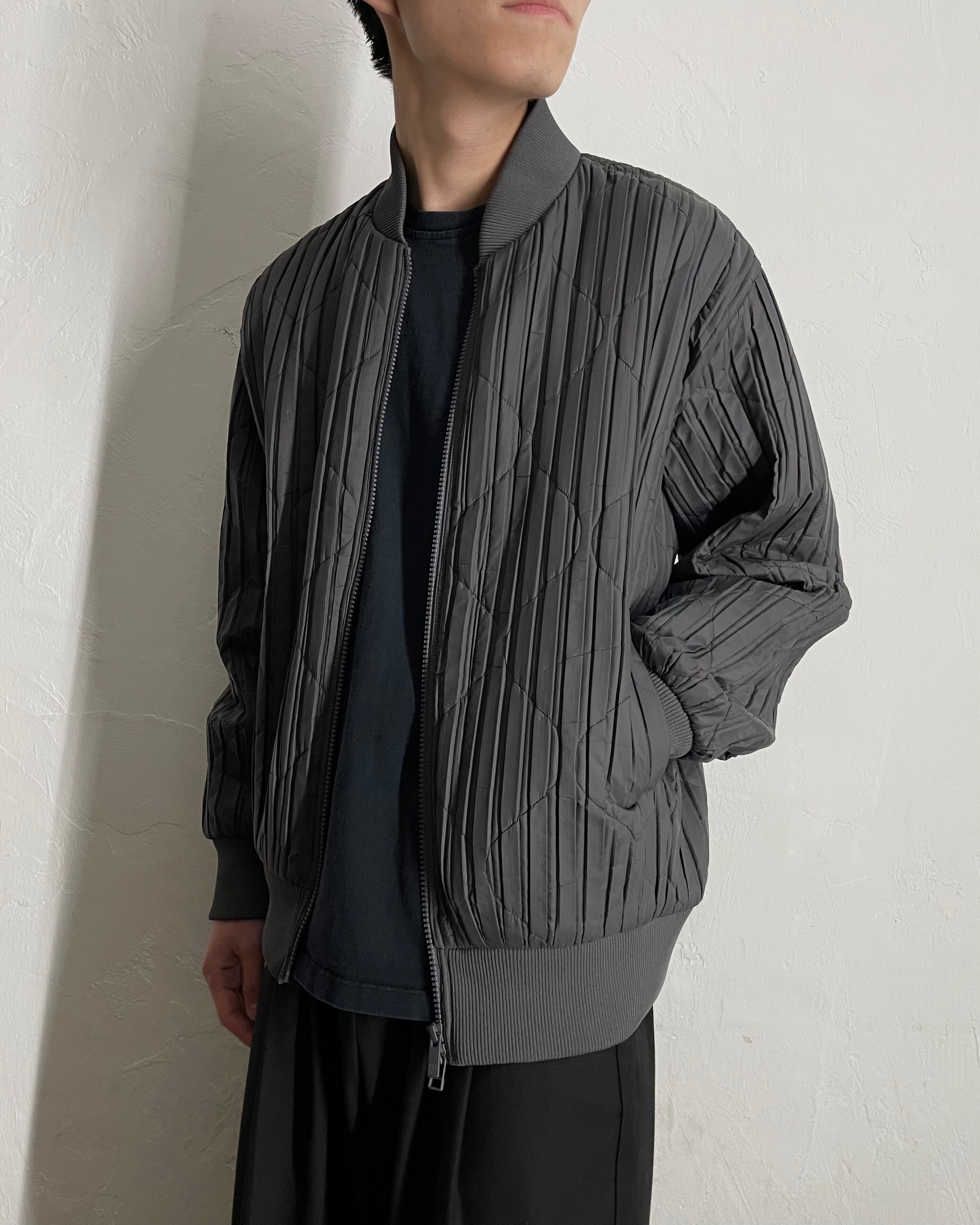HOMME PLISSE ISSEY MIYAKE 2020SS ジャケット 20AW HOMME PLISSE（ISSEY MIYAKE）Padded Pleats Blouson | VOLAR