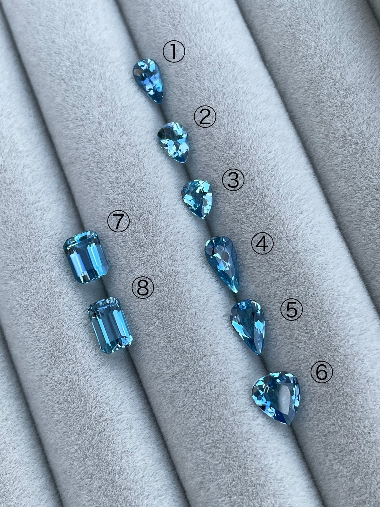 タトゥーアクアマリン④ 7.0x3.5mm, 0.34ct ブラジル産