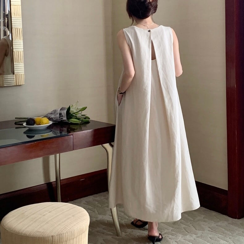 sleeveless back button dress 501990
